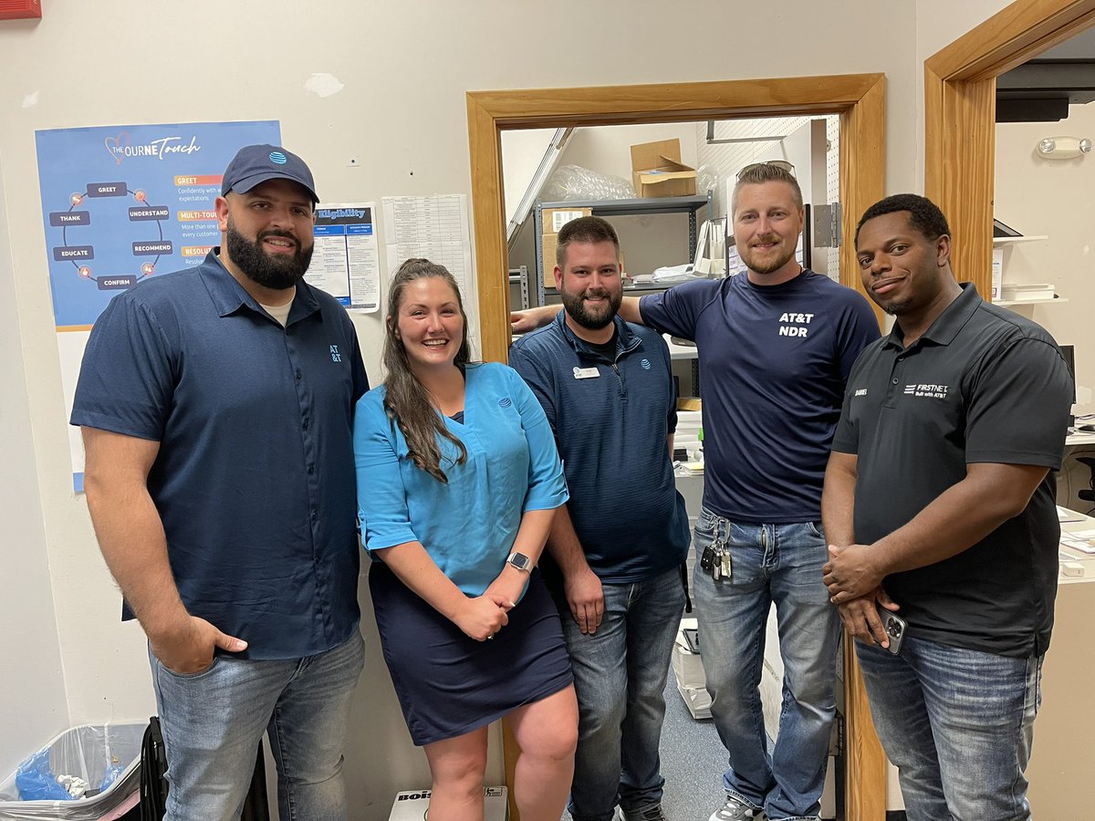 Great day in St. Albans today! Thank you Danny for helping out with educating the team on FN! 4 FirstNet lines and a DTV Stream! <a href="/shaneo456/">Shane Anderson</a> <a href="/Hope_Chapman/">Hope Chapman</a> <a href="/morse_att/">Trevor Morse</a> <a href="/danrosario82/">Daniel Rosario</a> <a href="/LillardDerick/">Derick Lillard</a> <a href="/emilywiper/">Emily Wiper</a> #FN #OurNE
