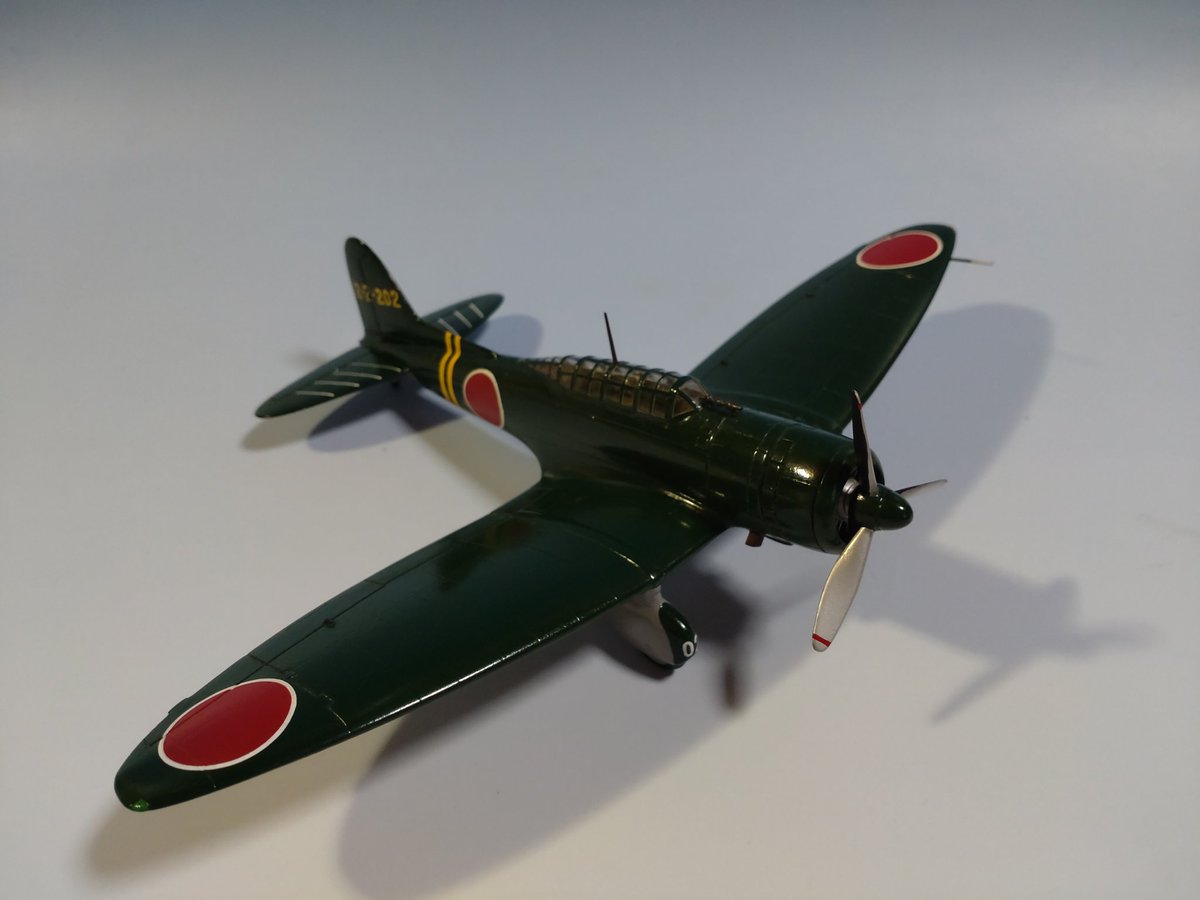 solid_model's tweet image. 99式艦上爆撃機22型
縮尺 1/58