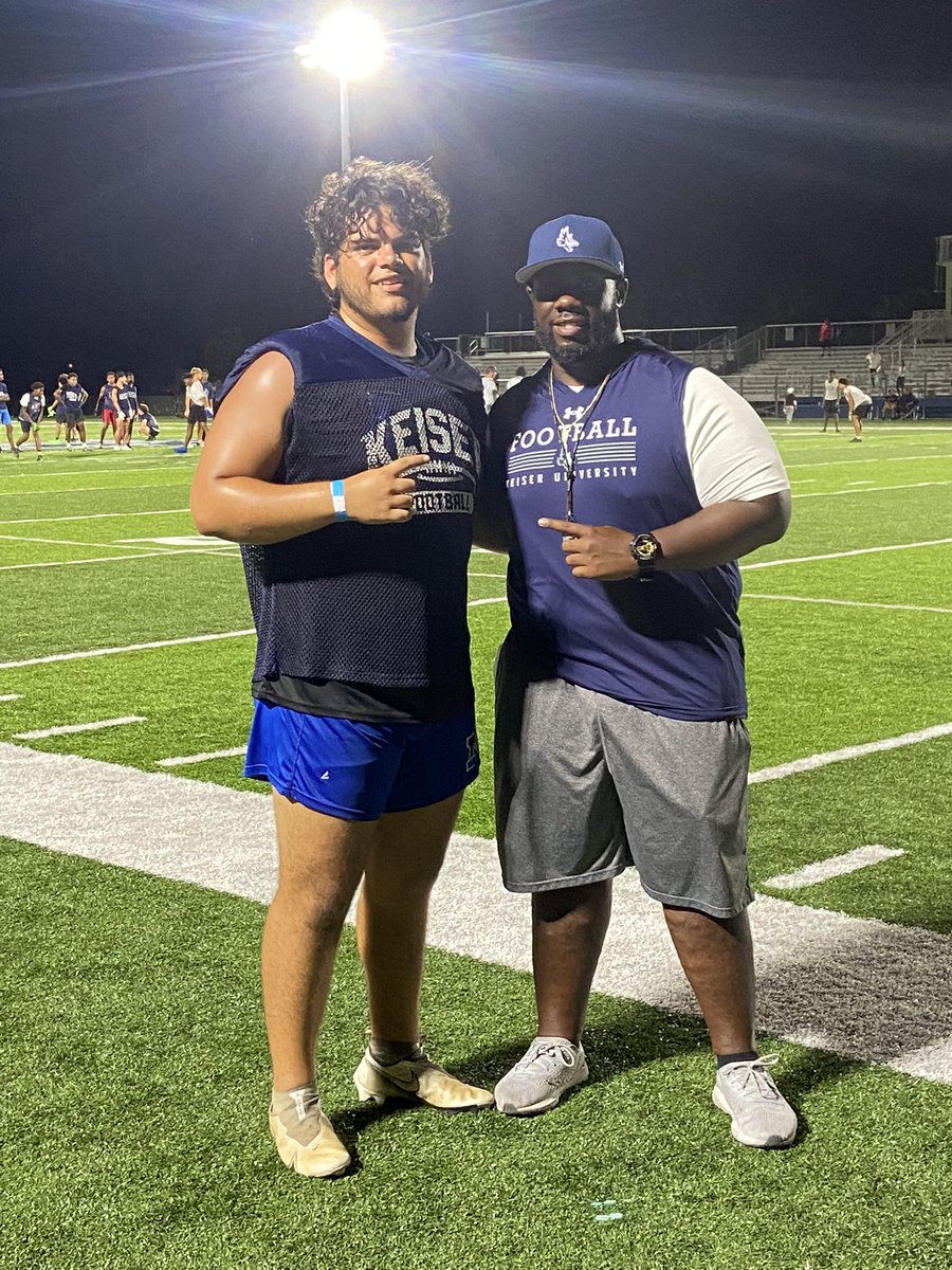 Had a GREAT time at @KeiserFootball loved the coaching staff and players that helped me to get better and a special thanks to @CoachJLord1 for showing me new techniques pushing me to be the best me,thank you guys💯@COACH217ROLAND @coachSocha @CoachShawP @VictorCamp386 @jvic57