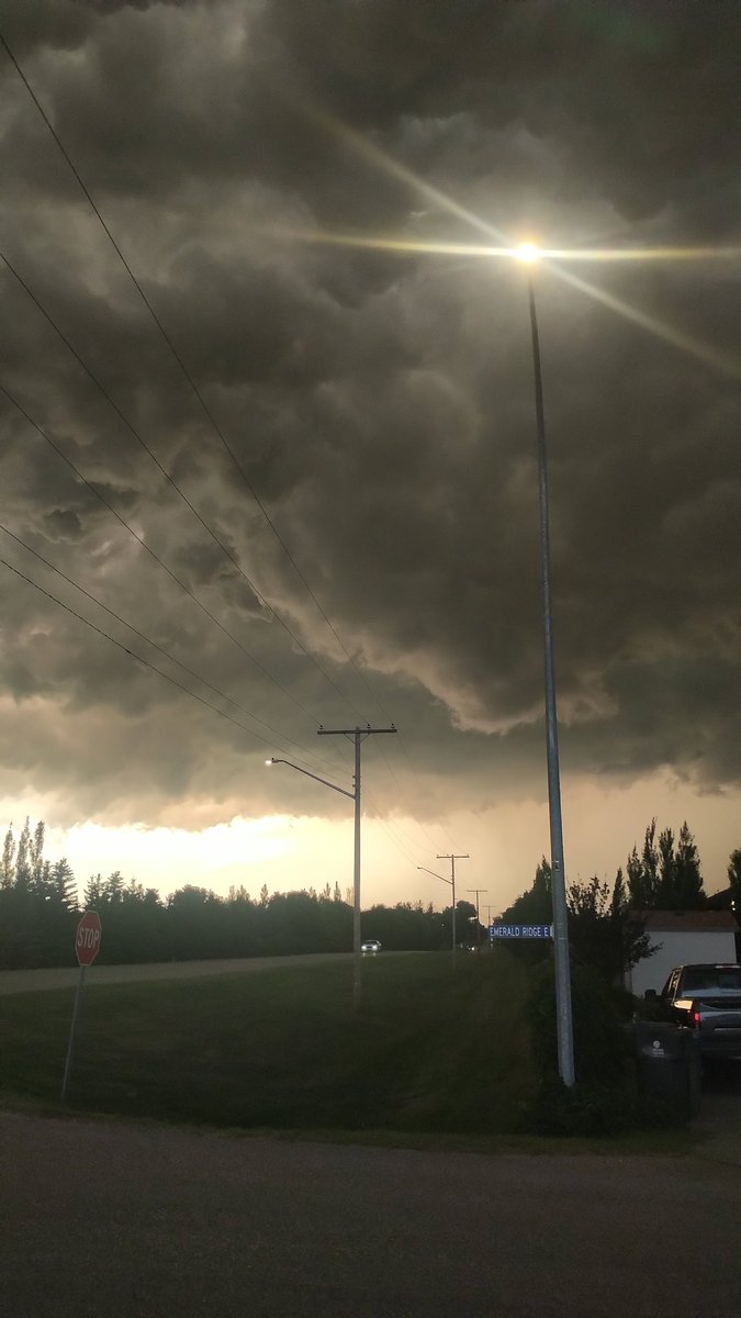 eNsDP's tweet image. White city #skstorm
