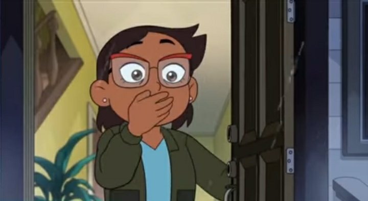 CartoonGal1's tweet photo. Disney TVA moms seeing their family again after so long 
#Disney #BigCityGreens #DuckTales #ducktales2017 #Amphibia #TheOwlHouse #toh https://t.co/FTle011SWg