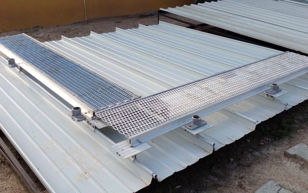 Chemeyindia's tweet photo. Chemey provides a total solution including Rooftop walkway solutions. For more info visit: https://t.co/JRXHstCklz
Contact: (+91) 9099033711
#Chemey #rooftopAccess #roofinspection #walkways #RooftopWalkway #modularwalkway #walkwaysolution #roofingcontractors #roofingindustry https://t.co/v8qCcUi4uj