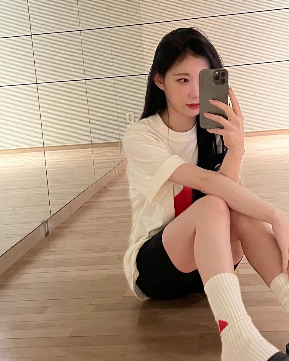 itzywIw's tweet image. 