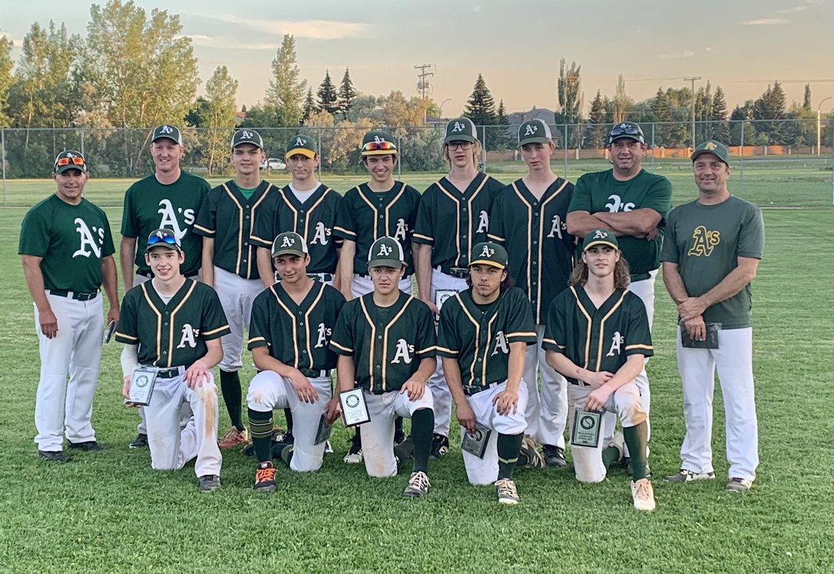 baseballyxe's tweet photo. In 18U AA Division A, the Cardinal Sluggers went undefeated in playoffs beating the Amigo A’s in the championship game. Congrats to all on a great season!!  👍🏼 🏆 ⚾️ https://t.co/UX56eS3Vqb