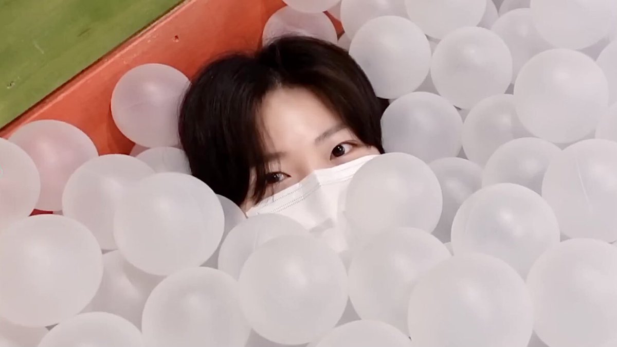 PICSKJK's tweet photo. junkyu is just so endearing https://t.co/6Jd7wjWUFO