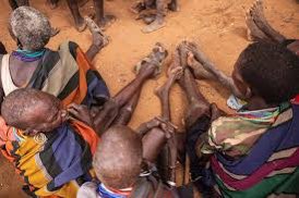 TAKE A MINUTE AND PRAY FOR UGANDA 

Hunger in northern uganda striking high as more than 200 children die because of hunger 
Killing more also very old people 
😭😭
I saw a pic of a child being tied because they don’t the child go steal what to eat .  💔