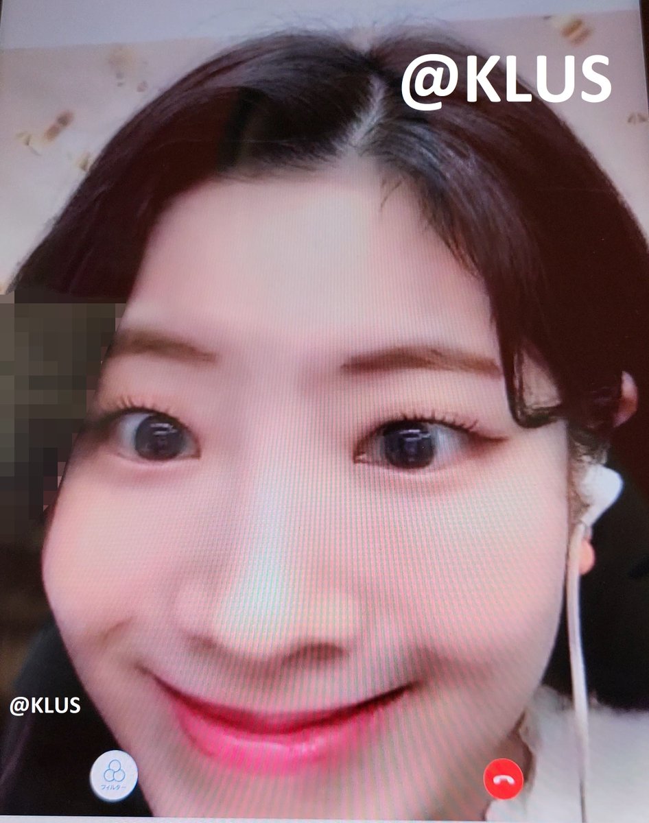 SHE IS SO ADORABLE and she remembered me and our selfie 😭 #DAHYUN #TWICE #다현 #트와이스 #ダヒョン