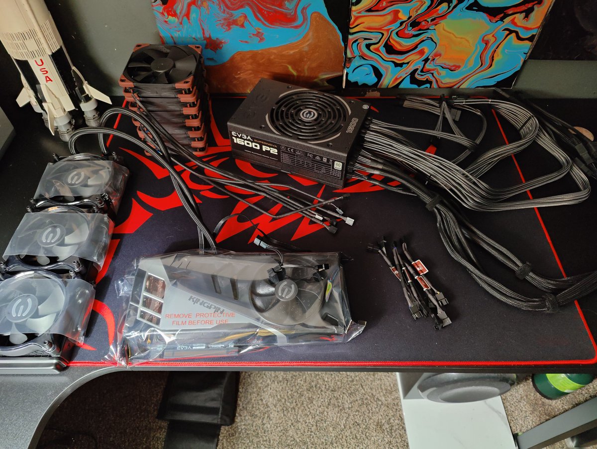 CoreyBeaman's tweet photo. @TEAMEVGA  @CableMod @Noctua_at only the best https://t.co/M4oxwKECvj