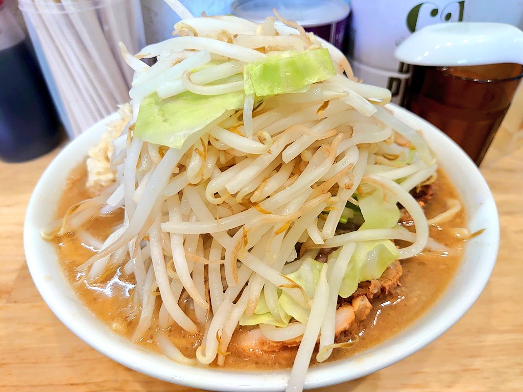TKZ3121's tweet photo. 3年ぶり。安定の味。
@higakotarikiya @miyaha_388 @yu10010 https://t.co/EFoNtvOfCi