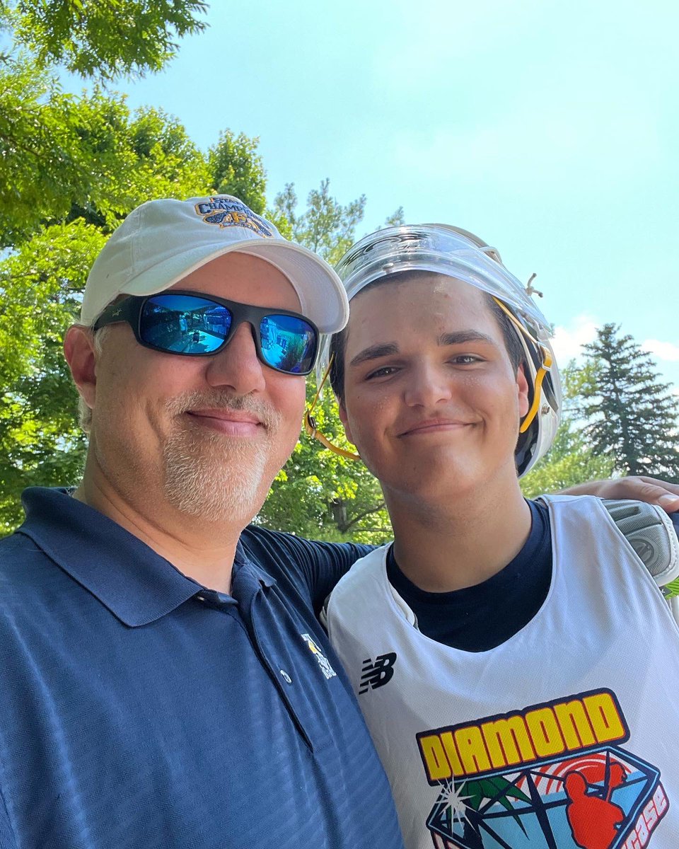 It sounds like Chris and Hudson had fun at the Summer Diamond National Showcase today. Four great games, great memories.  Loved the behind the back pass by Hudson. Back to Providence for the Trilogy Ocean State Showcase with Omnia!