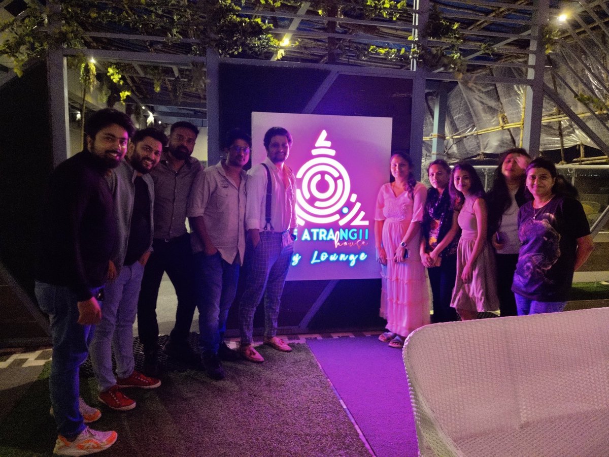 GBIM_Tech's tweet photo. Yesterday It was an Idea O'clock!
Brewing ideas at Management Party.
๐@aatrangi sky lounge
.
.
.
.
#GBIM #Managementparty #officetalks #brainstorming #newideas #creativitythought #teamdinner #managementfun #funteamwork #bestteam #thinkingtogether #teamwork #DigitalMarketing https://t.co/TNQRrBnrdu