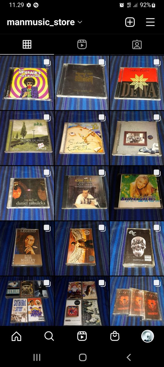 manmusic_store's tweet photo. Yang masih suka koleksi CD kaset pita bisa cek dan ricek di IG ya bisa juga di tokped, mungkin ada yg masuk list. 😊
#cdmusik #cdaudio #cdoriginal #kasetpita #pitakaset #cassette #bandrock #rockband #music https://t.co/cbKDZrkOS6