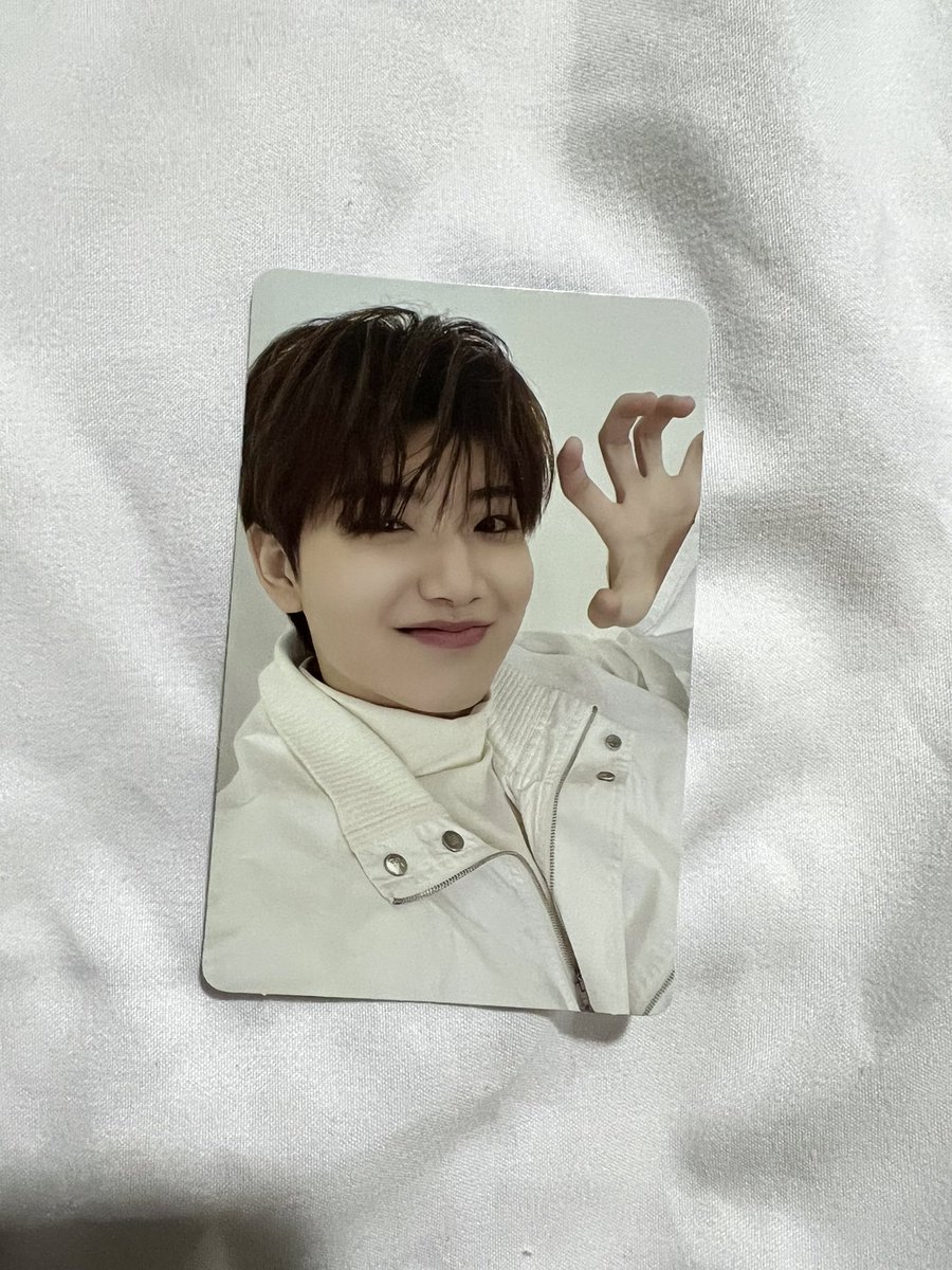 eskart__'s tweet photo. シ #eskyubuys
hii @0323cartt got kyu rawr safely n ty fr d smooth transact! #sel_feedbacks https://t.co/BTnWSiwz9h