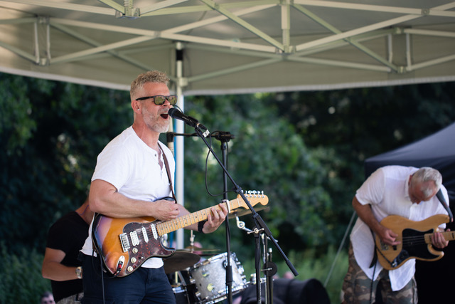 Bring a picnic, a sun parasol #keepcool and enjoy the live music @cheesechillifest #guildford today 10 till 730pm and tomorrow 10 till 5pm Tickets on the gate £9 adults £7 over 65's Carers &amp; disabled Kids 15 and under free with accompanying adults cheeseandchillifestival.com