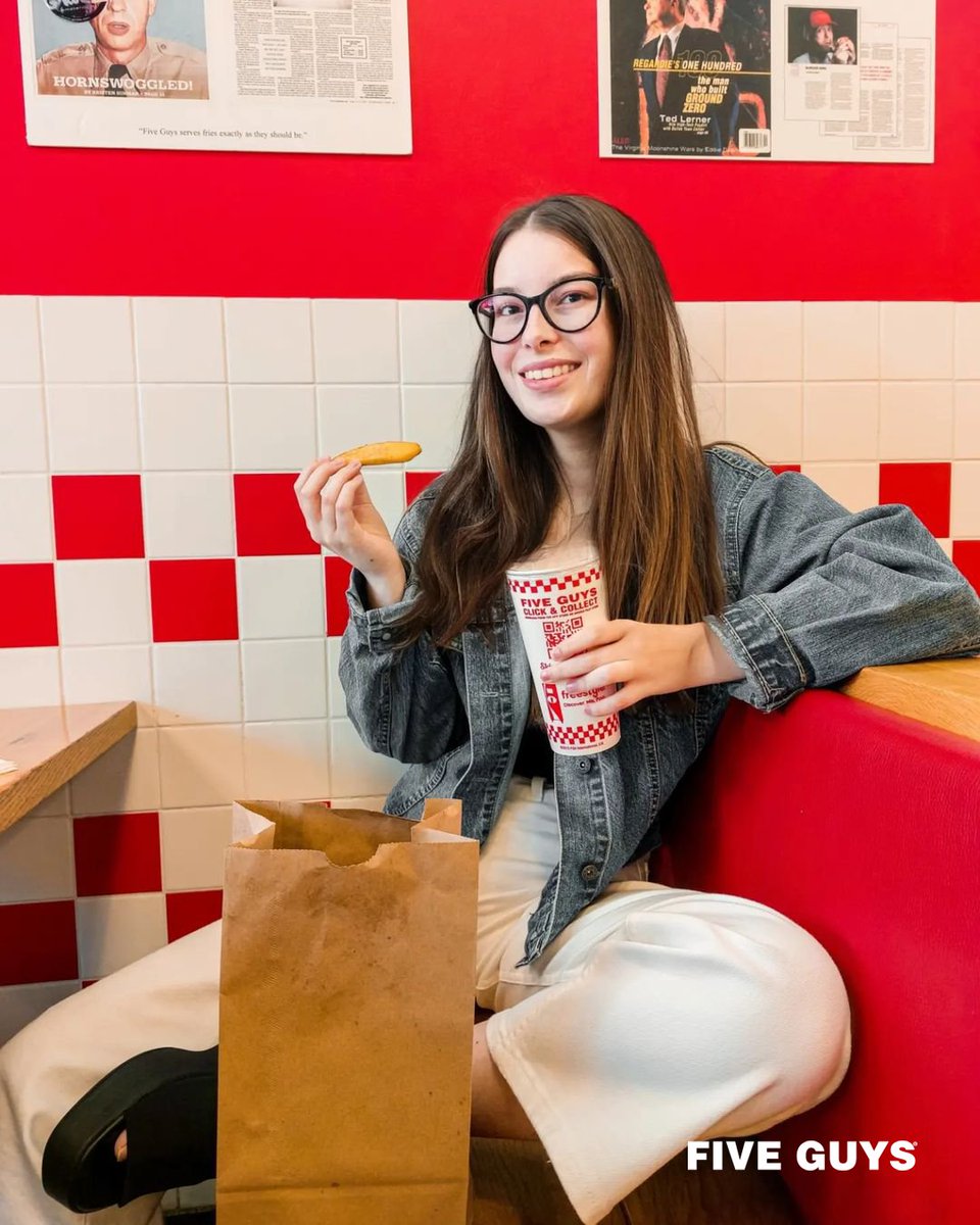 Weekend done right! (📸 : httpsanne | Instagram)
________

#fiveguysnl #fiveguys #5guys #burgersandfries