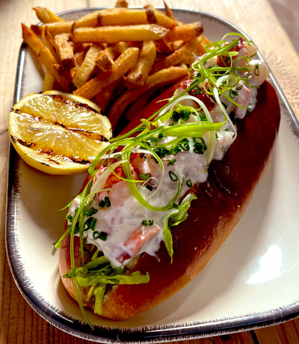 Taylor_Luke's tweet photo. Lobster rolls all summer long @HubboxSW banging lobsters from @MStevensFish with a light miso and sour cream dressing in our banging @BakerTomsBread Cornish clotted cream rolls! https://t.co/cbYv5tWvM1
