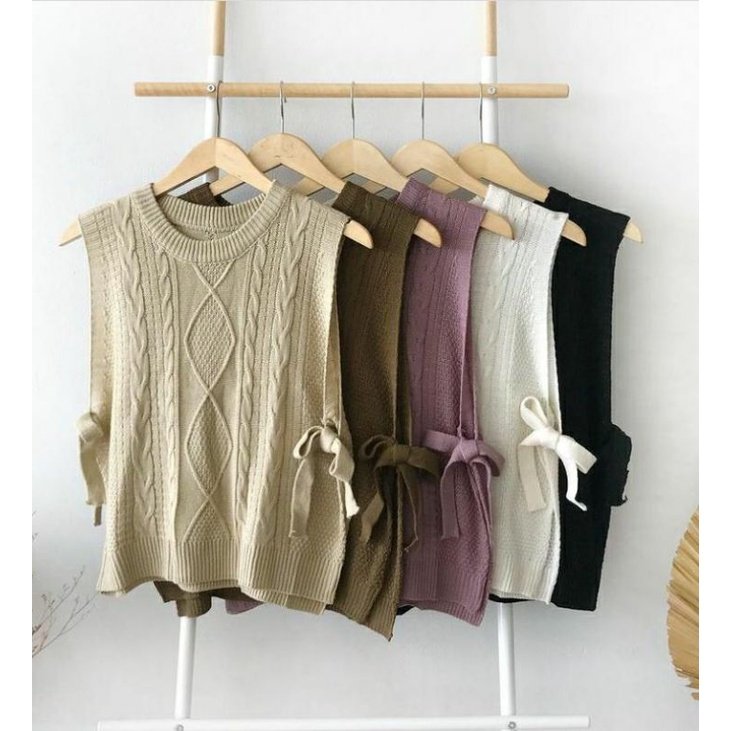 aestheticstufy's tweet image. Vest Ketupat ROMPI TAli Motif CABLE ROMPI RAJUT  shope.ee/3fQXnL9yj2

#atasanwanita #basicpants #kulot #highwaist #kaos #bawahanwanita #celana #kemeja #pants #sneaker #hijab #sweater #crewneck #dress #sepatu #hampers #topi #kaoskaki #blouse #jaket #slingbag #tas #Jilbab