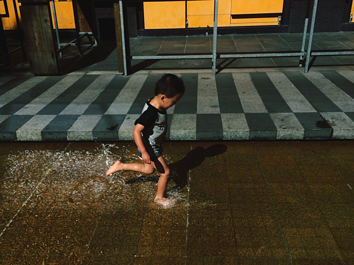 thomerz24's tweet image. Melbourne, Australia 2014
#streetphotography #mobilephotography #shotoniphone6