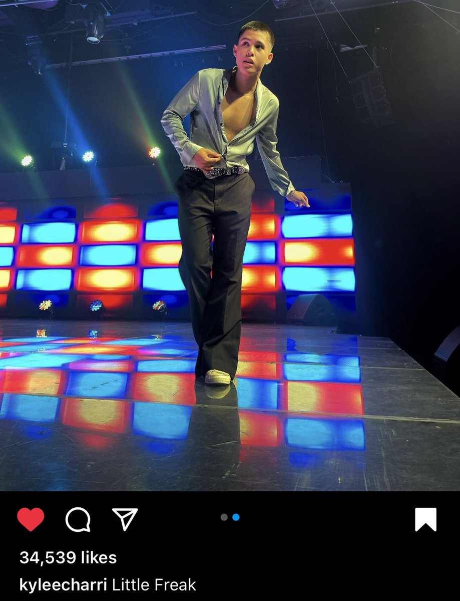safelykycine's tweet photo. little freak; MOOD 

KYLE asDaveBeachBrosiWant https://t.co/DFthVpWB8T