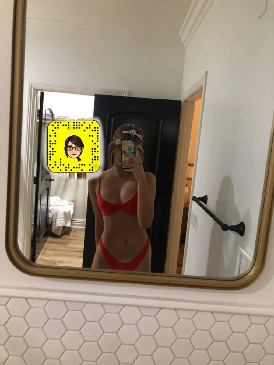 juliasawyer23's tweet photo. Snap me @jennymiles08
I will not disappoint #selling #sellingnudes #buymynudes #horny #fantasy #ass #xxx #sellingcontent #nudesforsale #dmforprices #pay2play #uncensored #nudes #dickrates #dickrate #buyingcontent #premium #AdultWork #Snapchat #sextinf ##selling #sellingnudes https://t.co/tIfqaQm34d
