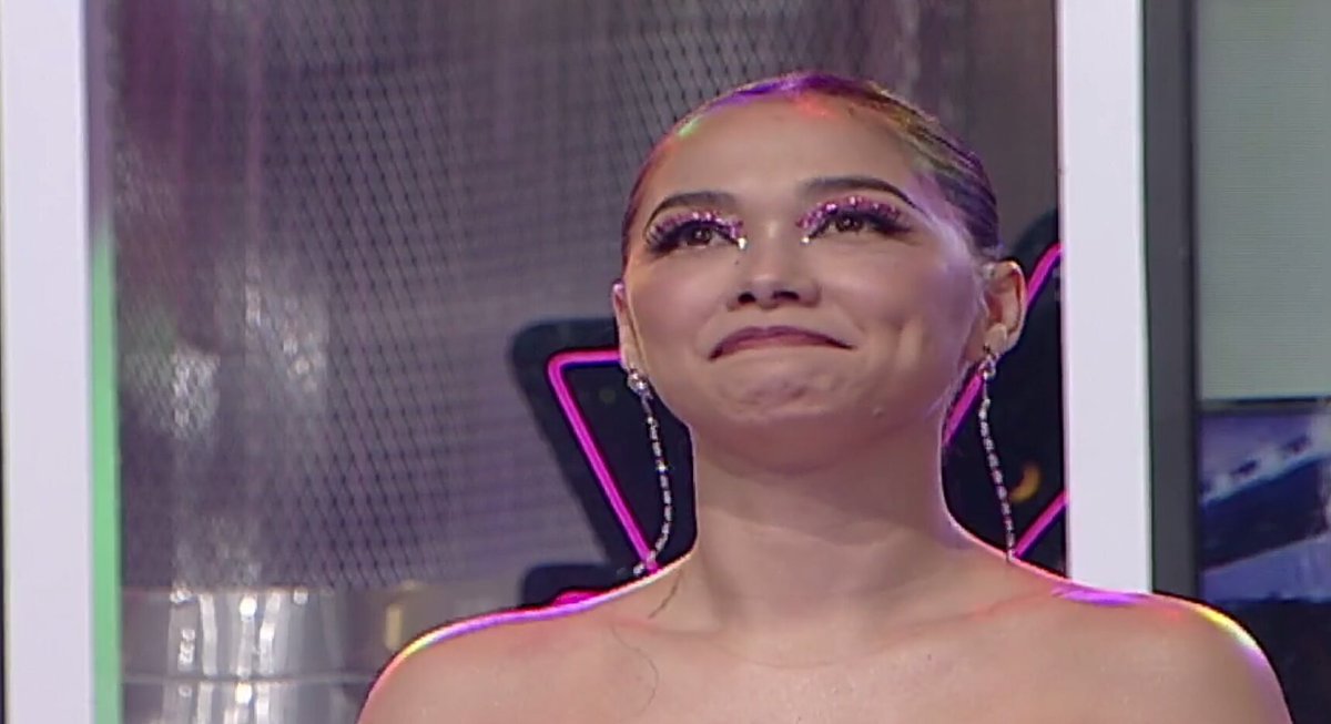 majastyirish_'s tweet photo. Maja is kinda emotional during her speech to her maja wanabees🥺🥺 So pureeee🤍 #DCQueen MAJA
@dprincessmaja https://t.co/3ZERWbvaZq