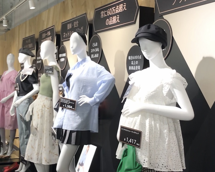 CUT_IN's tweet photo. CoCoLo新潟で開催している「SHEIN POPUP ～JAPAN TOUR 2022 in Nigata～」に行ってきました！

新潟限定コーデを見たり、POP UPイベント限定のクーポンコード「JPPOPUP22」をもらったり、見本もチェック！プレゼントが当たるガチャにも挑戦できました。イベントは7/17まで。ぜひ行ってみてくださいね！ https://t.co/TX4xO2nKng