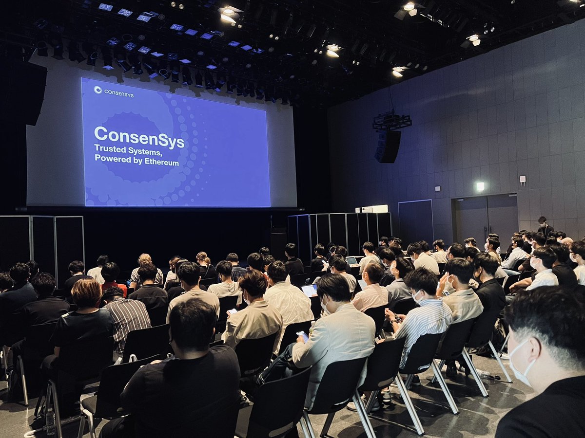 LilithLiJapan's tweet photo. Happy to attended #Web3 Conference Tokyo vol.2 on 15th July 🫶🏻 during the #TokyoBlockchainWeek

Host by @masknetwork and @CryptoTimes_mag ⛩️.

Met original Japanese #NFT projects 🫶🏻
#Blockchain Happy Friday. 

Was heavily rain ☔️ 🫶🏻
@MetaMask @ConsenSys 
#Metaverse https://t.co/rlieZO8i7E