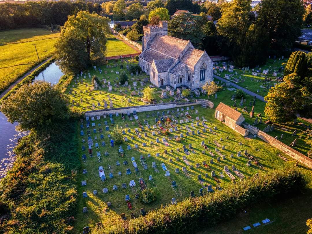 Stonehouse Church tweet media