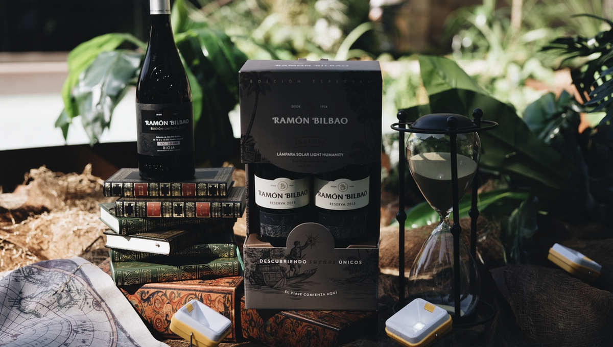 CocinayVino's tweet photo. #LightHumanity ♻️💡, el sueño único de Ramón Bilbao🍇🍾🍷. @alexandrasumasi https://t.co/Mu3MlDs4Rm https://t.co/P1xElHjtkY
