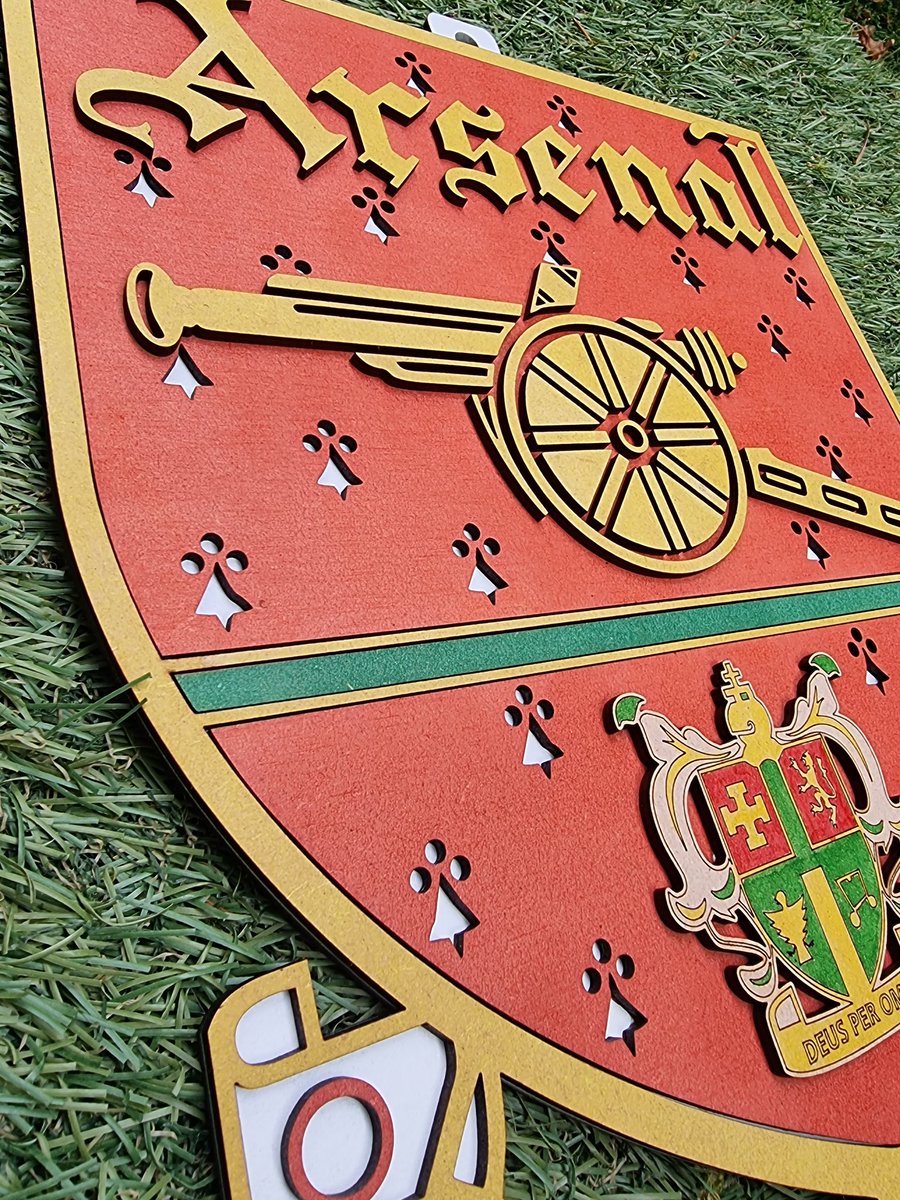 🚨 ⚠️ LAST CHANCE TO ENTER ⚠️ 🚨 IF ARSENAL SCORE 3+GOALS TONIGHT WE WILL GIVE AWAY A WOODEN 90S BADG. TO ENTER JUST LIKE, FOLLOW US AND RETWEET THIS. CHECK OUT ALL OUR BADGES AT MADJACKSIGNS.COM 
#Arsenal #afc #gooners #Gunners #northlondonforever