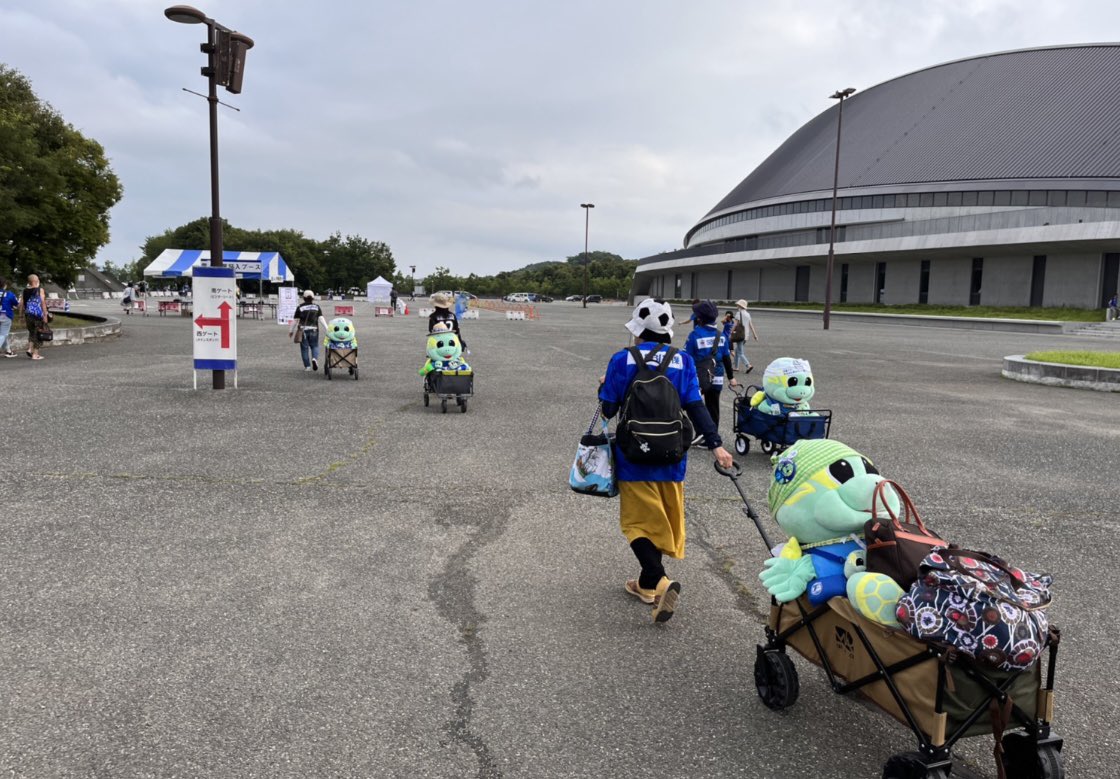 ヒロボー55 tweet media