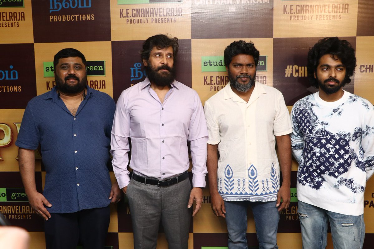 AgathiyanDir's tweet photo. #Chiyaan61 Directed by Pa. Ranjith na❤️ உதவி இயக்குனராக முதல் படம் நன்றி இரஞ்சித் அண்ணா❤️ @beemji https://t.co/HYyhybIIQQ