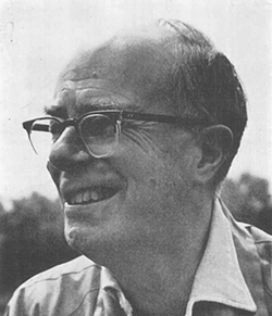 mariobianchi18's tweet photo. Il #16luglio 1910 nasceva #DavidLack. Ornitologo ed autore di molti libri di divulgazione delle scienze naturali, soprattutto alle Galapagos. Durante la 2^ G.M. il suo coinvolgimento nei primi lavori sul radar gli permise di utilizzarlo per studiare la migrazione degli uccelli. https://t.co/L5UtZAHe39