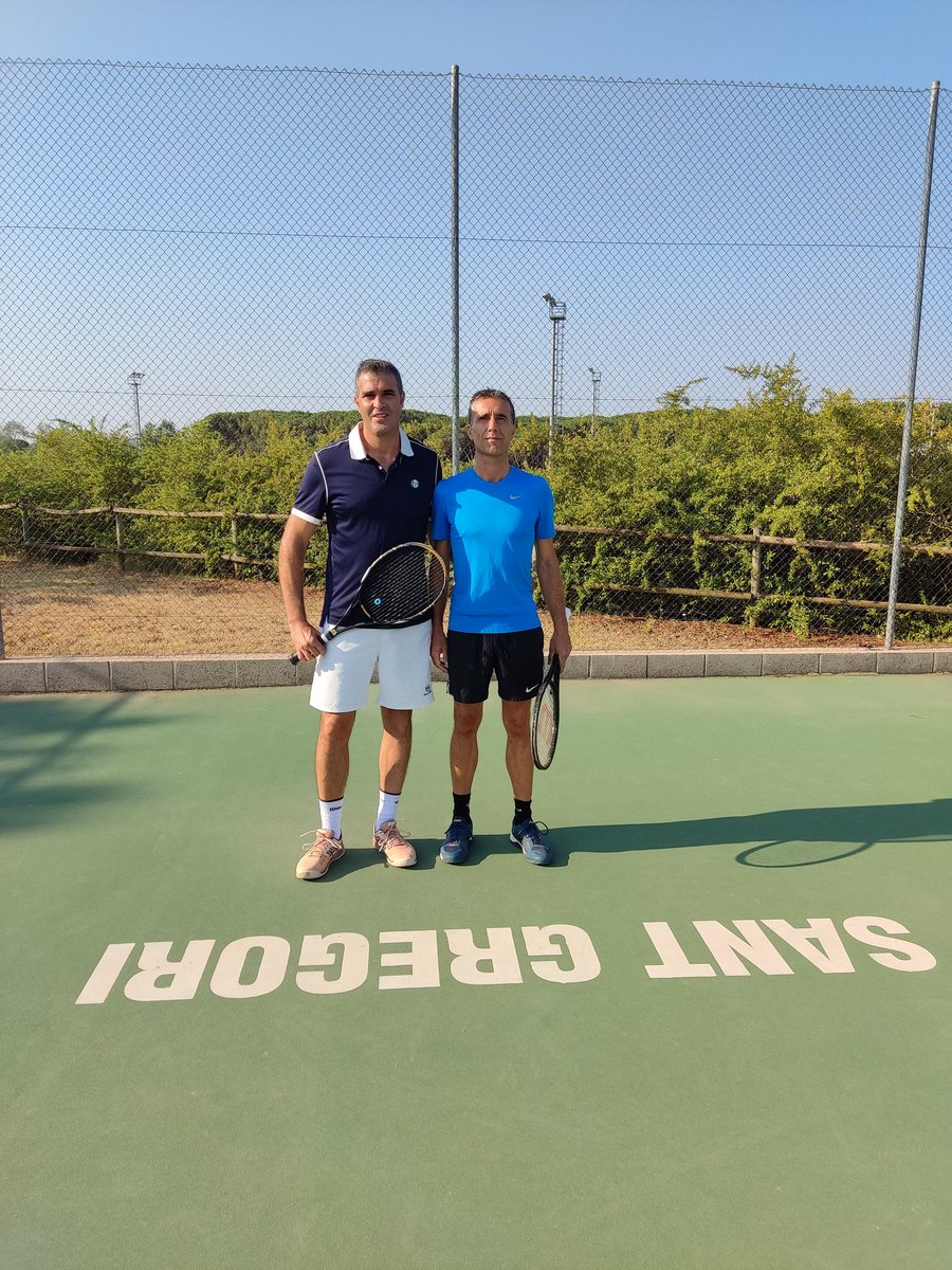 ctsantgregori's tweet photo. Primera final acpunt entre en Xevi Carré i en Miki Fontbona https://t.co/VvJD5TAegX