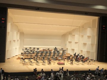三宅健 22ツアー 神奈川県民ホール 大ホールの座席や見え方にキャパ Newww ジャニのブログ