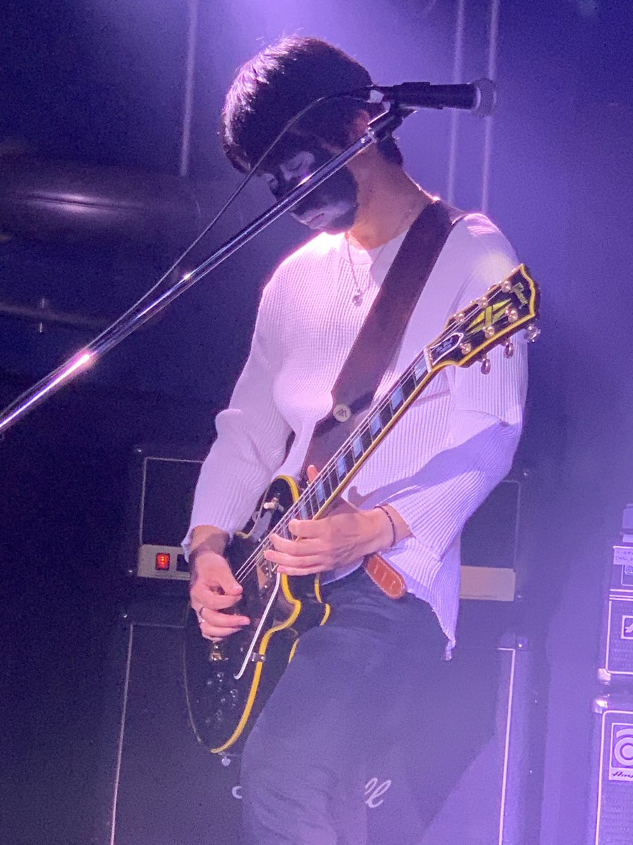 MuvTbDl51nxzoHi's tweet photo. #MYsTRiNgs
#TheRockStation12
#新所沢TheRock
(2022.7.16) 初参戦のMYsTRiNgs。トッパーから良い感じでした。クリアとグロウクのVo カル。ツインのGtターDrムスの編成？あれBaスは残念ながら欠席でした。因みにGt2人の顔塗りは白黒反転でしたネ！芸が細かいヨ！ https://t.co/TVDdOyPocC
