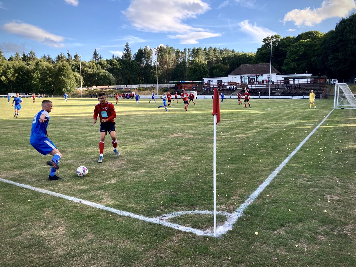 HepworthUnited's tweet photo. A few more shots from this weeks pre-season friendly with Shelley FC.
#holmeoffootball #yorkshire #holmefirth #htafc #NonLeague https://t.co/OOyq1FqckD