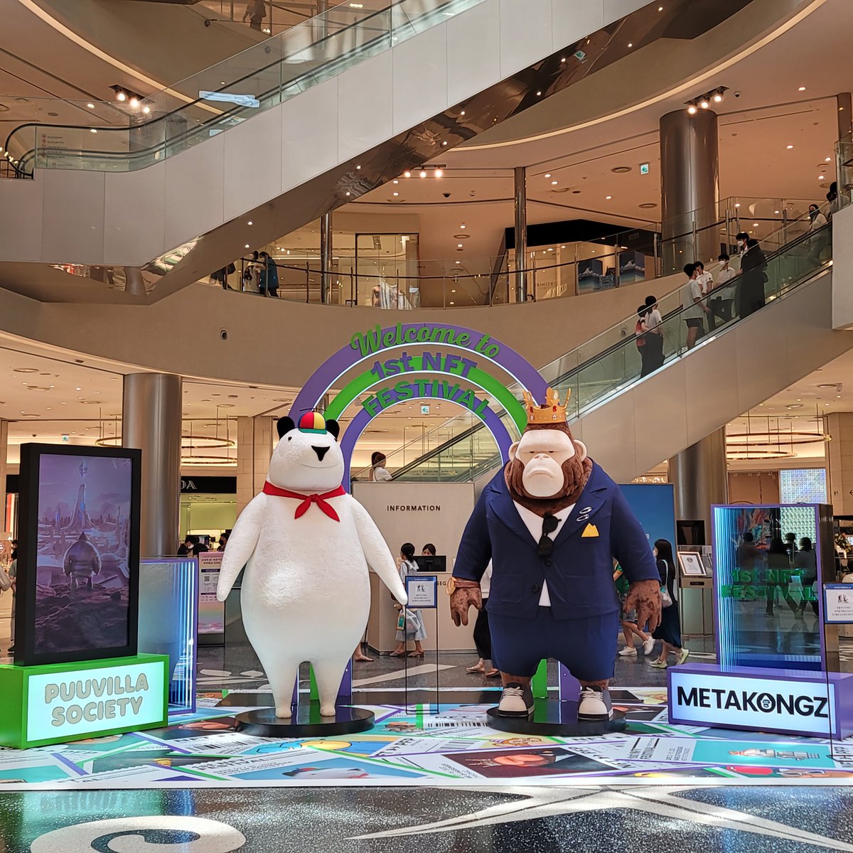 🦍Kongz family is dominating the festival in Busan, Korea!🦍

#metakongz #NFT #busan #nftcommunity