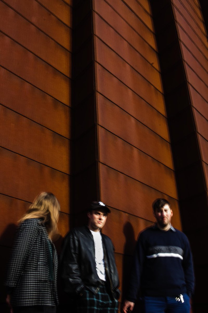 Ook vandaag zijn er een aantal wijzigingen in het programma.

Zaterdag:
🔸 Future Husband valt helaas uit vanwege ziekte.

Zondag:
🔸 Wooze valt helaas uit vanwege ziekte. Vervanger is Laster. 
🔸 Taxi Kebab valt helaas uit vanwege ziekte. Vervanger is Marathon.