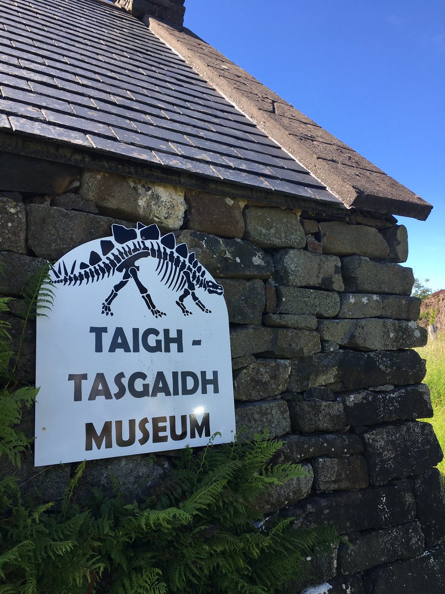 SteveBrusatte's tweet photo. One of those special places: Staffin Museum on Skye. Dugie Ross started it as a teenager. Today it houses a charming collection of dinosaur tracks, fossil bones and shells &amp; Highland historical artefacts. 
A must-visit for anyone on the Scottish dinosaur trail! https://t.co/saHctOHyzK