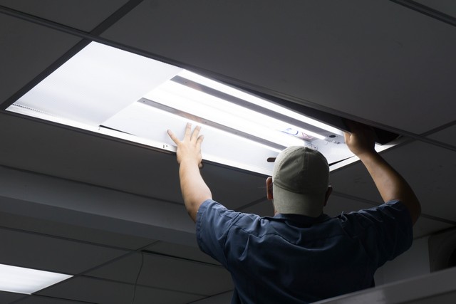 steve_plus's tweet photo. If you want to know more about electrician in Sydney or our lighting services, don’t hesitate to get in touch with us at Steve’s A Plus Services.
Know more : https://t.co/MGPTDLaEMV

#Electric #electrician #Services #Australia #Residential  #lighting https://t.co/jbnsdwq2Ey