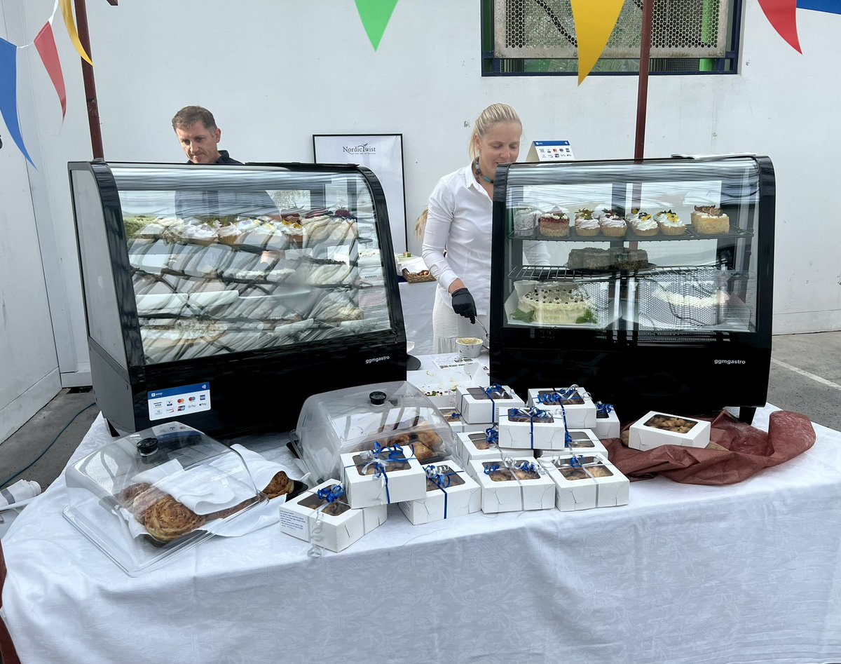Almost ready at Artisan Market! Nordic Twist confectionery looks mouth-wateringly divine! And Meere’s have tasty, very tasty 😋 hot food gourmet sausage rolls ready to go !