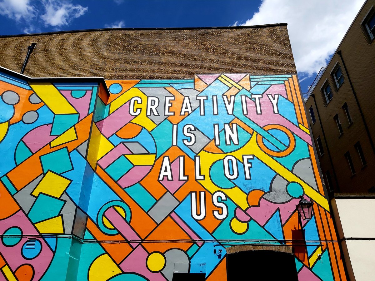 Celia Reynolds (@celiarwriter) on Twitter photo Street art of the day. Creativity is in all of us, in whatever form it takes 💛
✍🖌📽🎵🎭🤖🏊♂️
📸 <a href="/LondonGraphics/">London Graphics</a> Street art of the day. Creativity is in all of us, in whatever form it takes 💛
✍🖌📽🎵🎭🤖🏊♂️
📸 <a href="/LondonGraphics/">London Graphics</a>