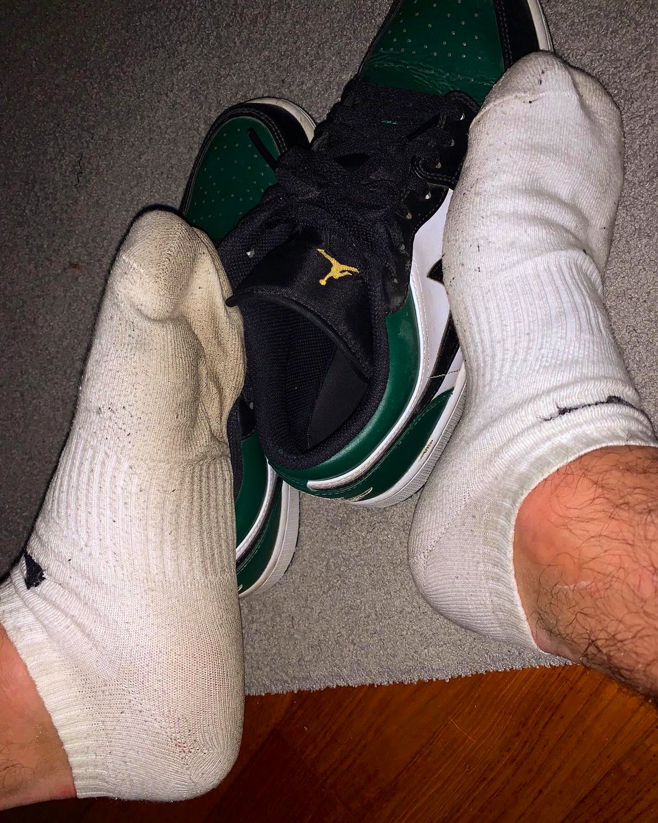 6Nikeboy's tweet photo. Are you brave enough to own them?😈😈😈 https://t.co/DsX4C0Tm4Q