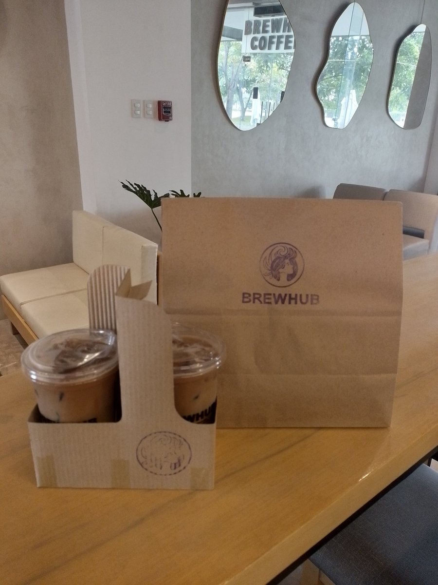 trav3losopher's tweet photo. Kape ta pa bayu ing sabla... getting ready for this long trip... #BrewHub #Cafe https://t.co/2CtirpCFor