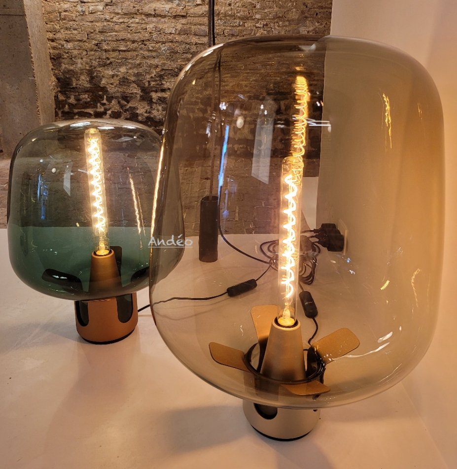 AndeoDesign's tweet photo. A découvrir en notre showroom de Tournai, magnifiques lampes à poser en verre soufflé made in Italy.
https://t.co/Nekwxh5kMe
#lampedesign #luminairedesign #magasindeluminaires #magasindeluminairesbelgique #magasindeluminaireslille #magasindelampes #lightingdesign #interieurdesign https://t.co/oL6t4NdoQg