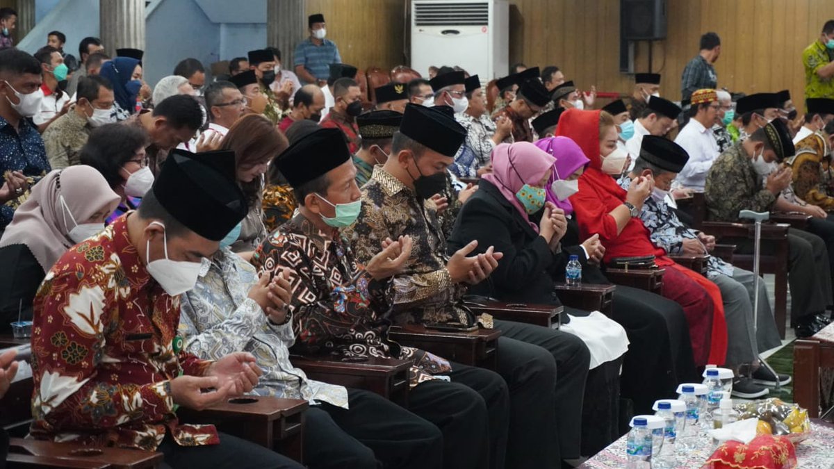 Kami mengucapkan selamat dan sukses atas terpilihnya mas Arnas Agung Andrarasmara sebagai Pimpinan Baznas Kota Semarang.