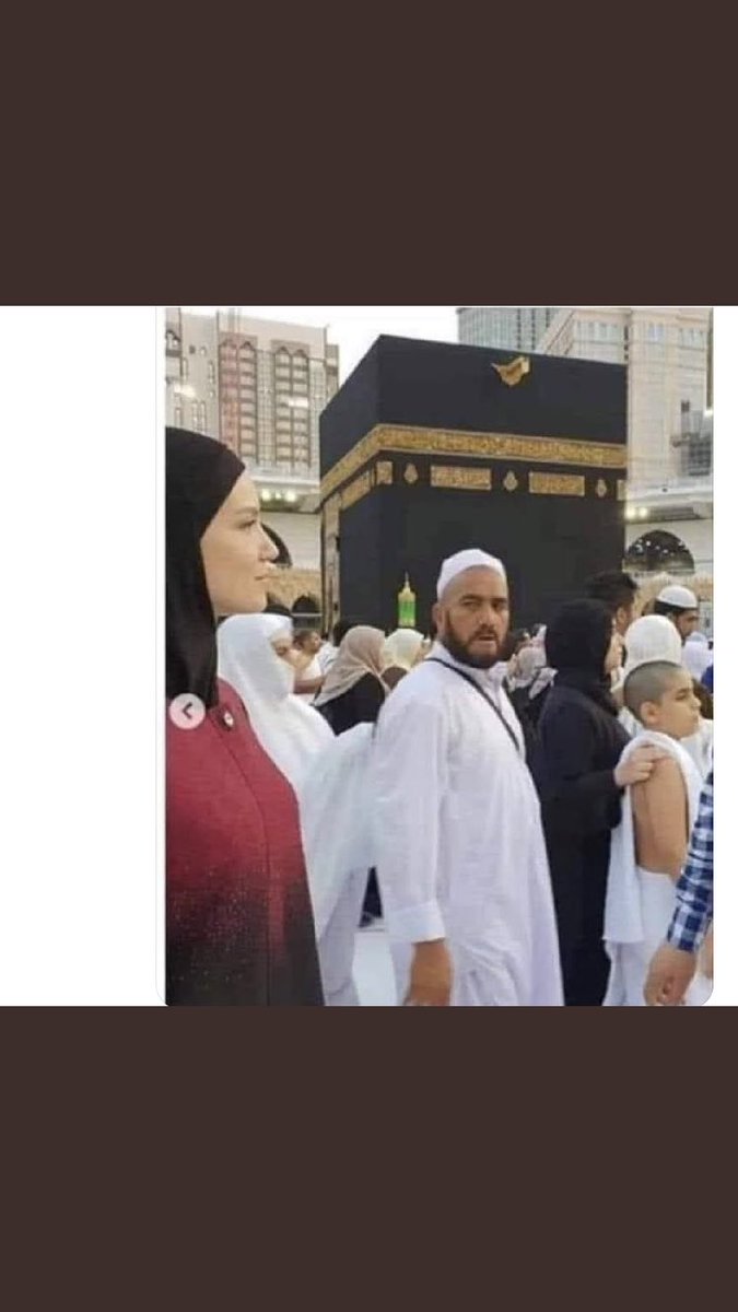 universalgod_'s tweet photo. Kabe'de zina ..🙄🤭🤪 https://t.co/7AGW4NFBzL