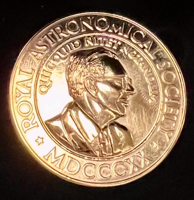 Prof. Hrvoje Tkalčić tweet media