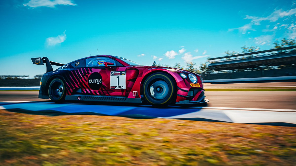 Myself, Daniel de Oliveira and Jack Noller will be competing in the <a href="/IntercontGTC/">Intercontinental GT Challenge</a> Esports for the <a href="/IMS/">Indianapolis Motor Speedway</a> 8h

Keep an eye out for the #6 <a href="/MunsterRGaming/">MunsterRGaming</a> Bentley

Coverage starts at 2pm IST, 3pm CEST: youtu.be/6oHSxWsw2zc

#MunsterRugbyGaming #WilliamsEsports #tariqgamilsimracing
